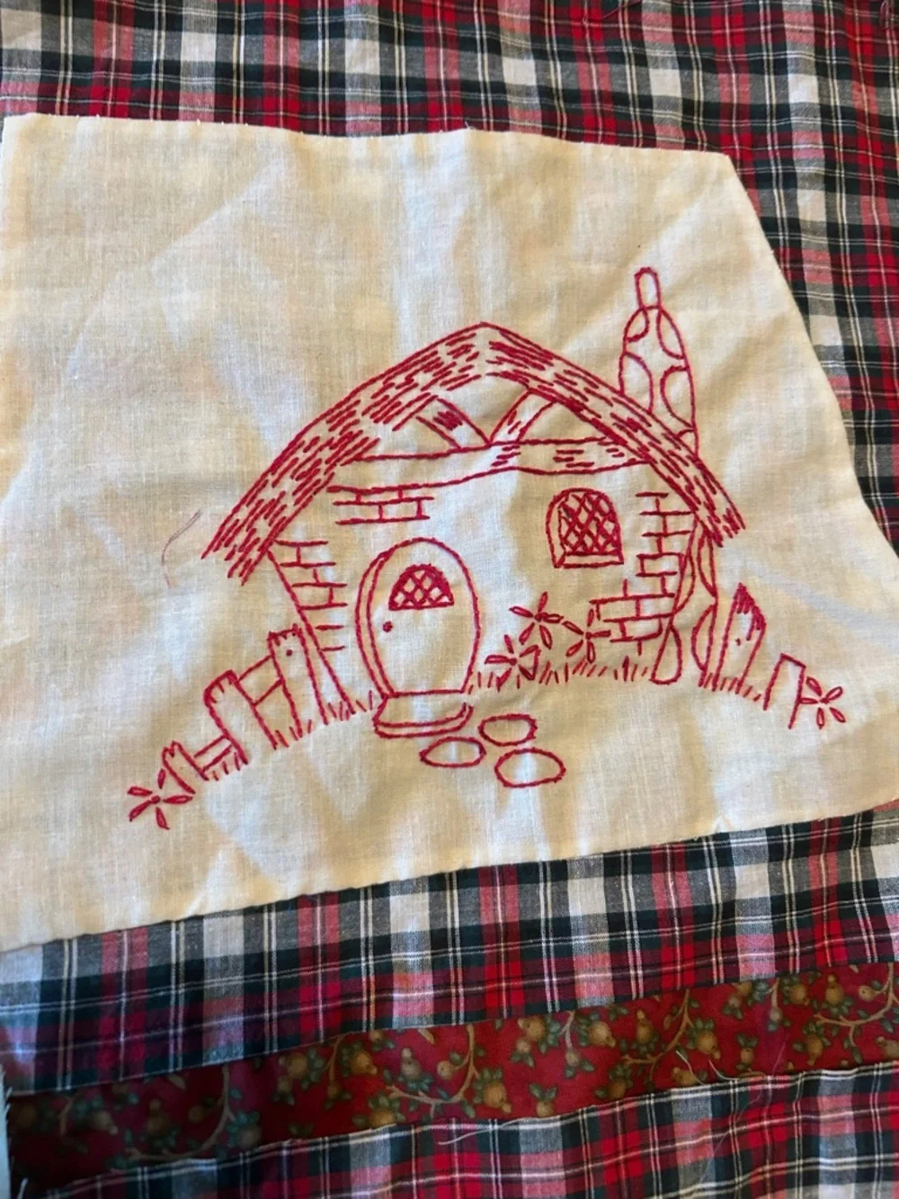 Patchwork quilt Redwork Three Little Pigs Quilt Squares in Red Plaid